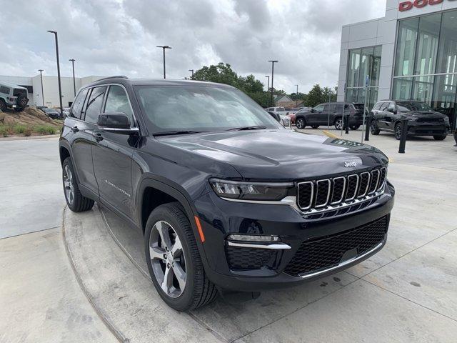 new 2024 Jeep Grand Cherokee car, priced at $41,852