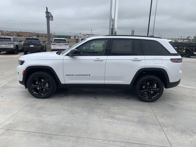 new 2024 Jeep Grand Cherokee car, priced at $41,999