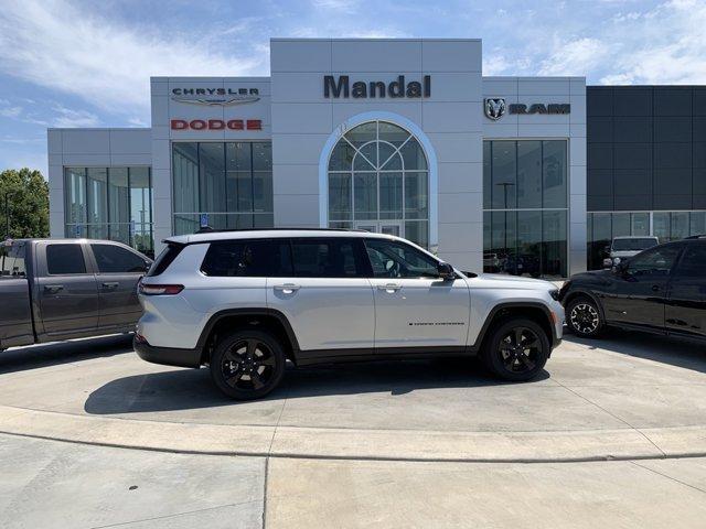 new 2025 Jeep Grand Cherokee L car, priced at $42,576