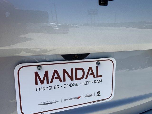 new 2025 Jeep Grand Cherokee L car, priced at $42,775