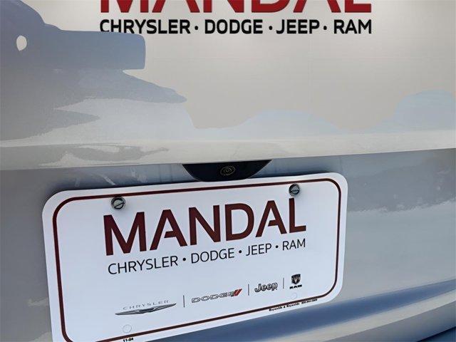 new 2025 Jeep Grand Cherokee L car, priced at $42,576