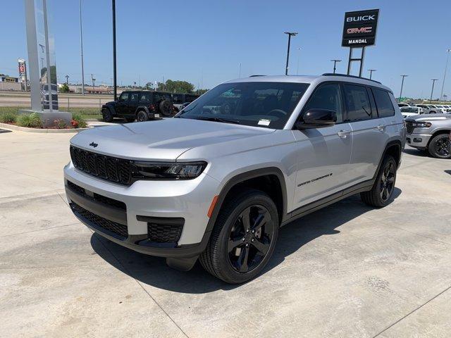 new 2025 Jeep Grand Cherokee L car, priced at $42,775