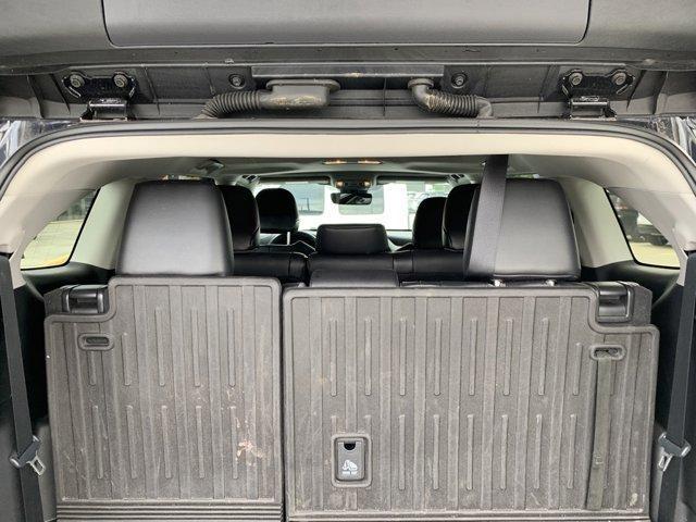 used 2021 Toyota Highlander car, priced at $31,500