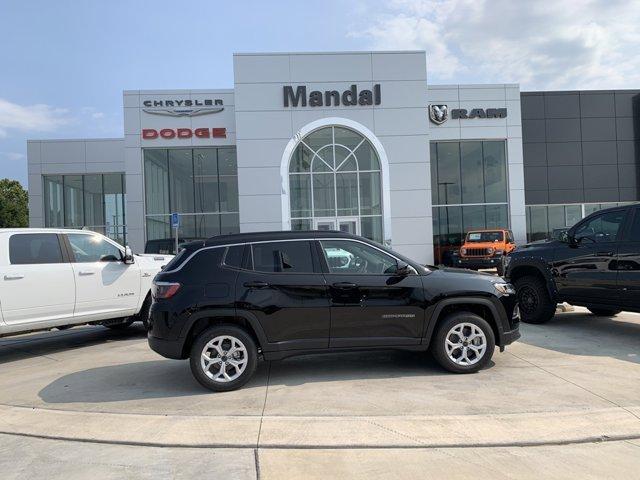 new 2025 Jeep Compass car, priced at $28,653