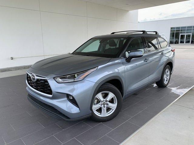 used 2021 Toyota Highlander car, priced at $30,000