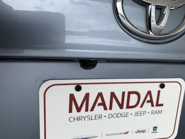 used 2021 Toyota Highlander car, priced at $30,000