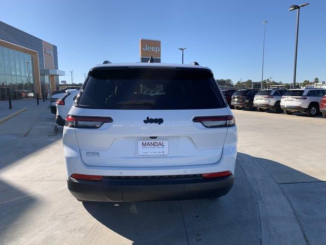 new 2025 Jeep Grand Cherokee L car, priced at $39,241