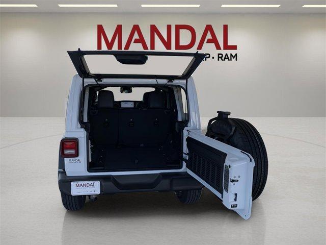 new 2025 Jeep Wrangler car, priced at $47,296