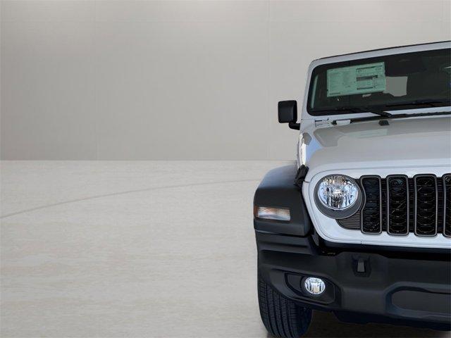 new 2025 Jeep Wrangler car, priced at $47,296