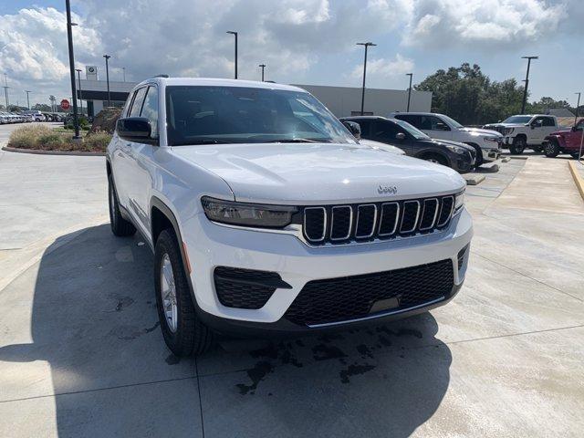 new 2024 Jeep Grand Cherokee car, priced at $32,017