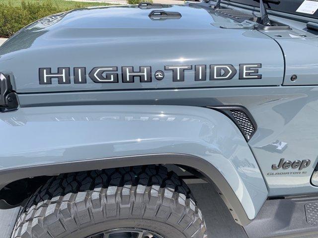 new 2025 Jeep Gladiator car, priced at $44,407