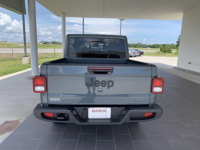 new 2025 Jeep Gladiator car, priced at $44,407