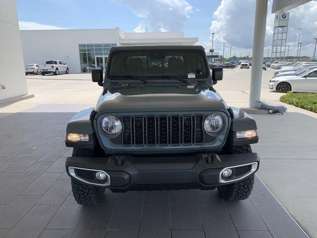 new 2025 Jeep Gladiator car, priced at $44,407