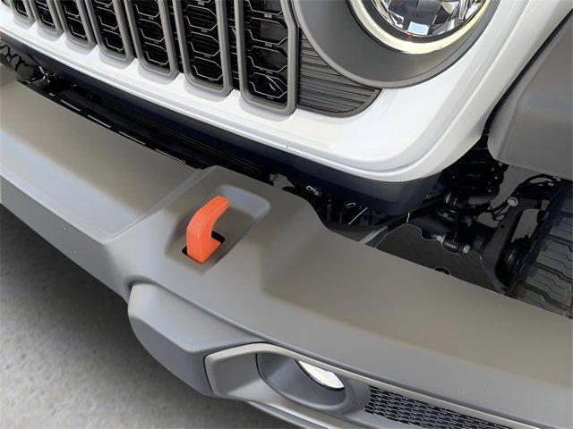 new 2025 Jeep Gladiator car, priced at $48,381