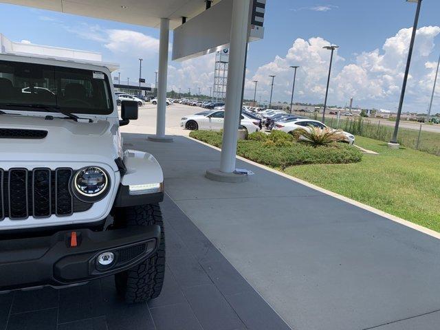 new 2025 Jeep Gladiator car, priced at $48,381