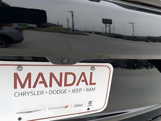 new 2025 Jeep Grand Cherokee car, priced at $37,535