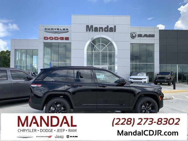new 2025 Jeep Grand Cherokee car, priced at $40,164