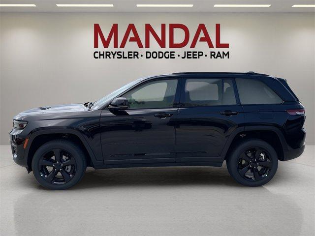 new 2025 Jeep Grand Cherokee car, priced at $40,164