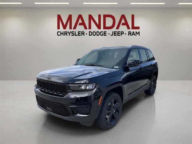 new 2025 Jeep Grand Cherokee car, priced at $40,164