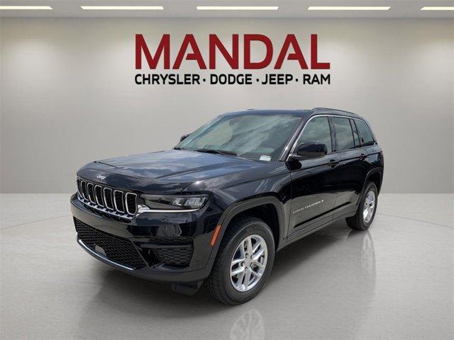 new 2025 Jeep Grand Cherokee car, priced at $38,201