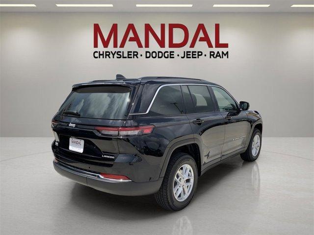 new 2025 Jeep Grand Cherokee car, priced at $38,201