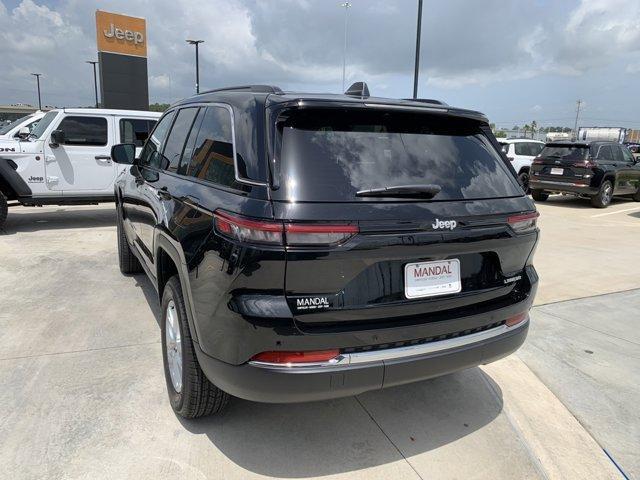 new 2025 Jeep Grand Cherokee car, priced at $37,742