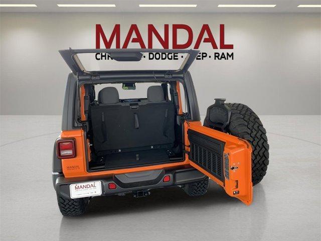 new 2025 Jeep Wrangler car, priced at $44,210