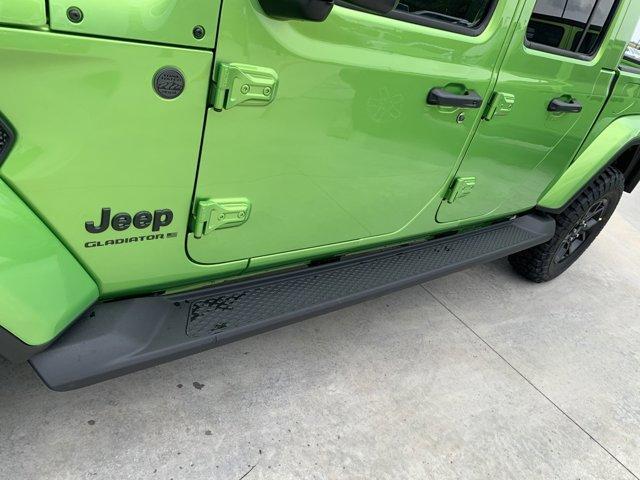 new 2025 Jeep Gladiator car, priced at $44,407
