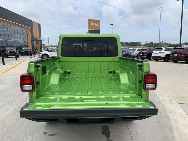 new 2025 Jeep Gladiator car, priced at $44,407