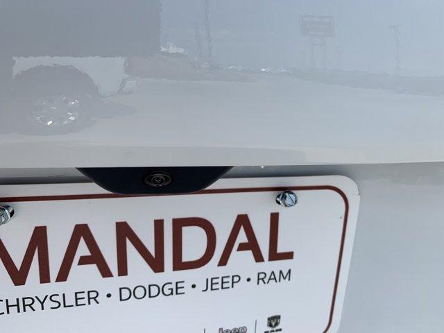 new 2025 Jeep Grand Cherokee car, priced at $36,475