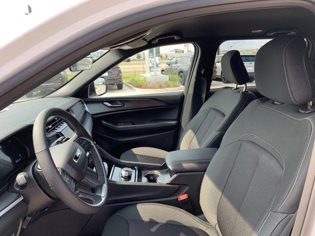 new 2025 Jeep Grand Cherokee car, priced at $36,475