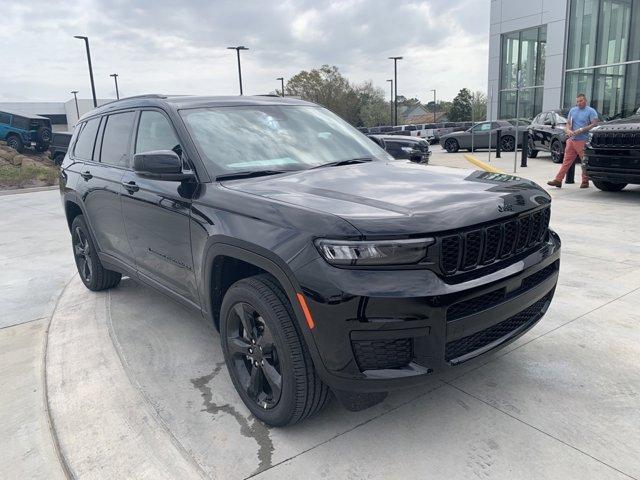 new 2024 Jeep Grand Cherokee L car, priced at $42,085