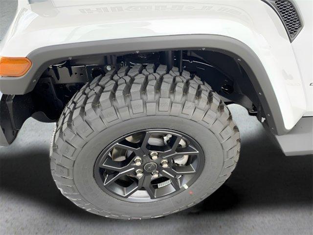 new 2025 Jeep Gladiator car, priced at $43,982