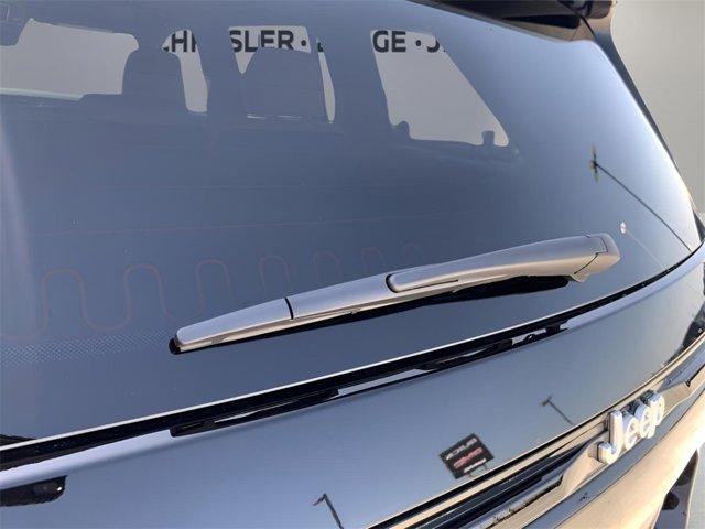 new 2025 Jeep Grand Cherokee car, priced at $52,417