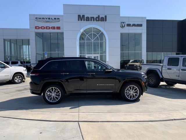 new 2025 Jeep Grand Cherokee car, priced at $54,917