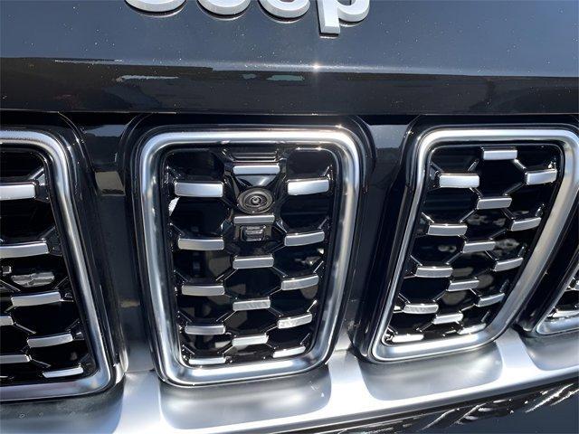 new 2025 Jeep Grand Cherokee car, priced at $52,417