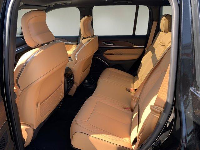 new 2025 Jeep Grand Cherokee car, priced at $52,417