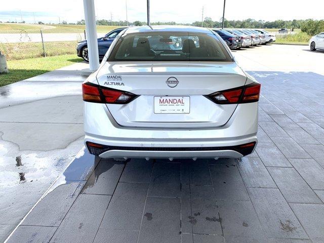 used 2023 Nissan Altima car, priced at $17,800