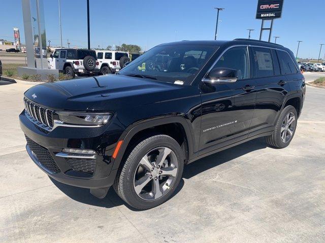 new 2024 Jeep Grand Cherokee car, priced at $41,852