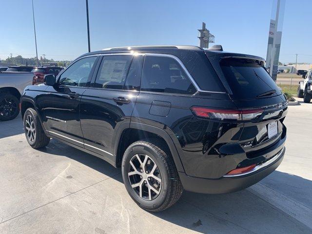 new 2024 Jeep Grand Cherokee car, priced at $39,280