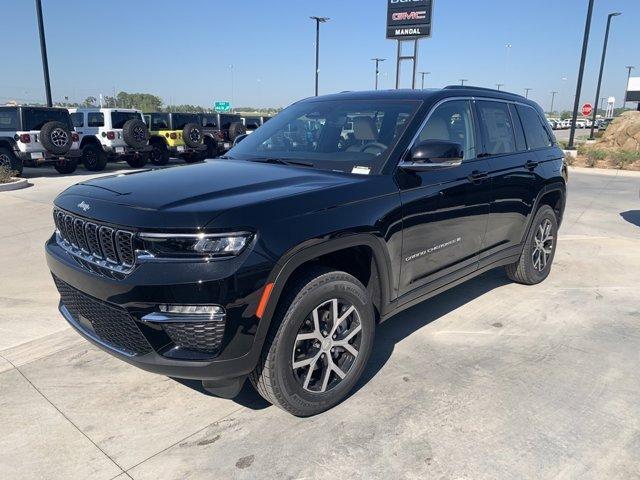 new 2024 Jeep Grand Cherokee car, priced at $39,280