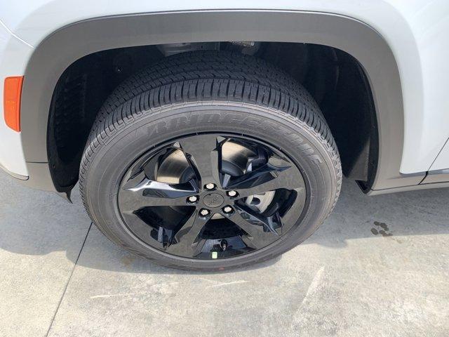 new 2025 Jeep Grand Cherokee L car, priced at $42,058