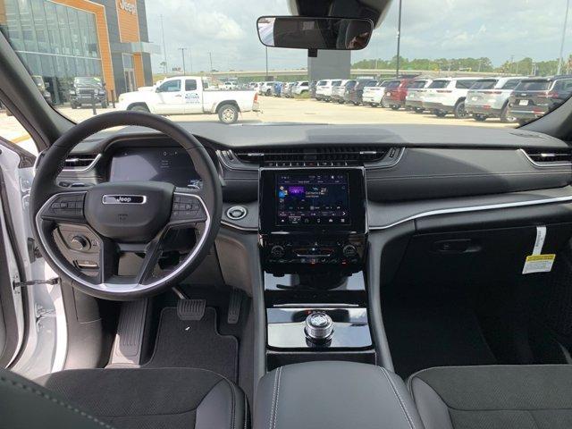 new 2025 Jeep Grand Cherokee L car, priced at $42,058