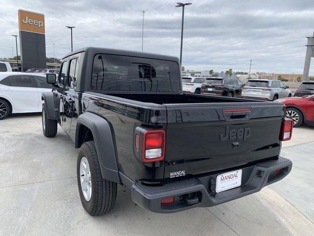 used 2023 Jeep Gladiator car, priced at $29,000