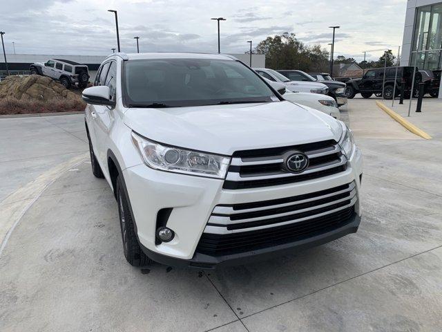 used 2019 Toyota Highlander car, priced at $23,488