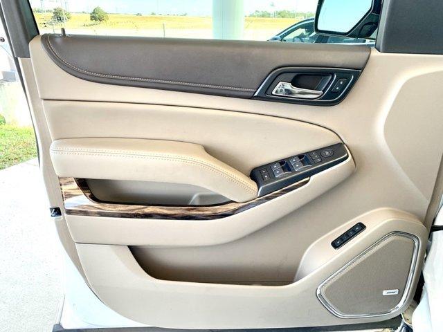 used 2019 GMC Yukon car, priced at $28,200