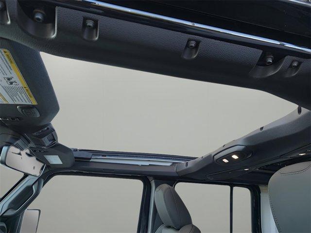 new 2025 Jeep Wrangler car, priced at $67,630