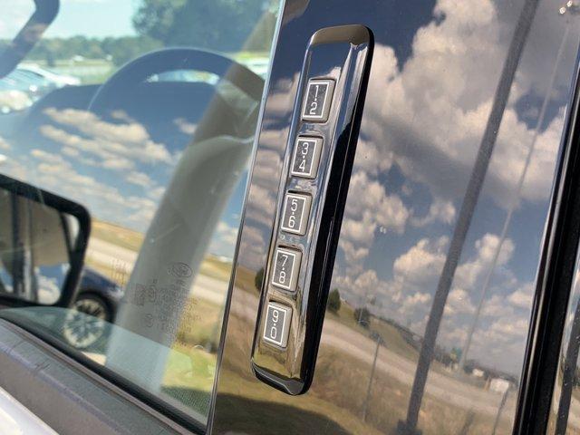 used 2021 Ford F-150 car, priced at $30,000