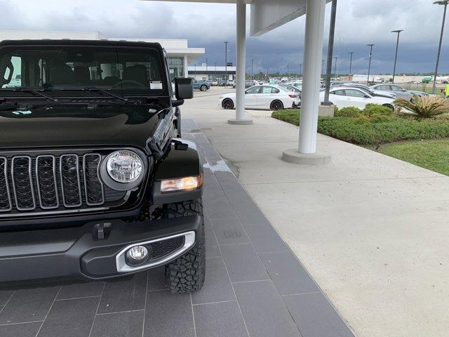 new 2025 Jeep Gladiator car, priced at $44,407