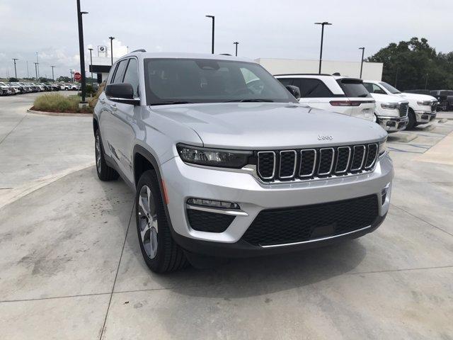 new 2024 Jeep Grand Cherokee car, priced at $40,382